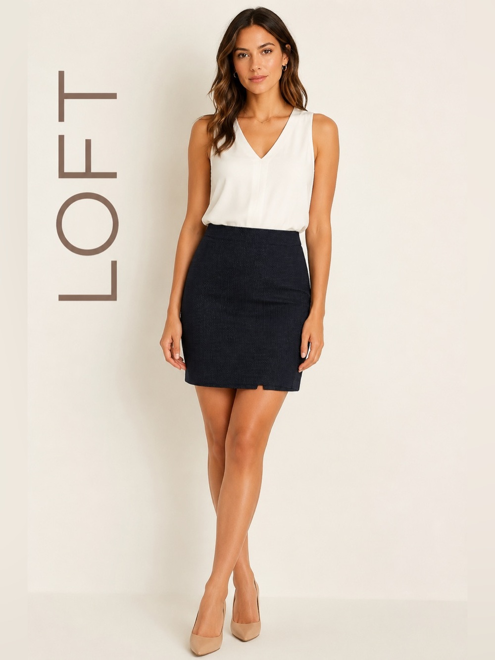 LOFT Women’s Size 8 Navy Blue Textured Polka Dot Mini Pencil Skirt Lined